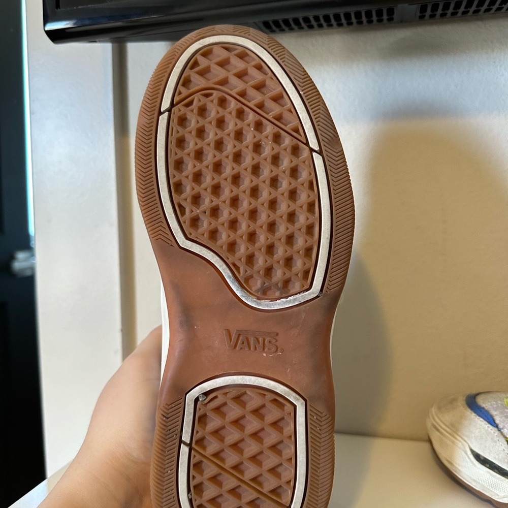 Women’s Size 9 Vans Unique Patterns And Colors - image 7